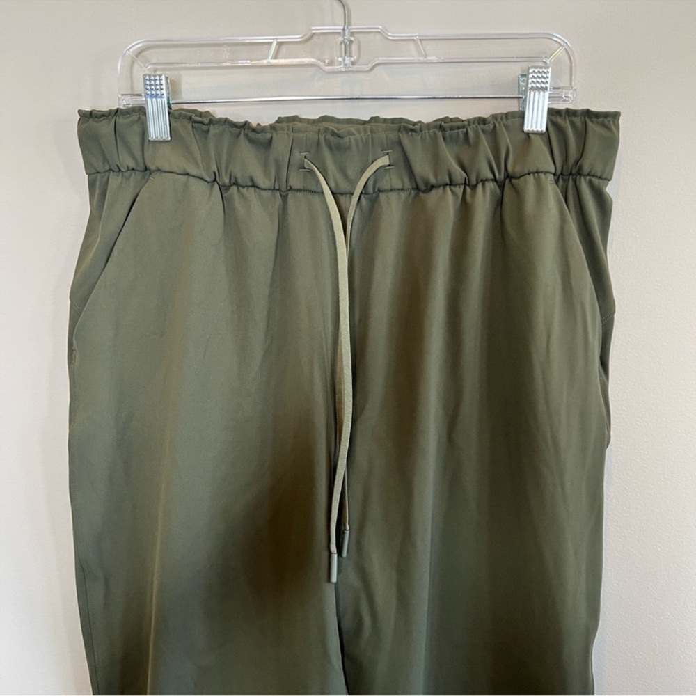 Lululemon Stretch High-Rise Jogger Dark Olive 12 - Picture 4 of 8